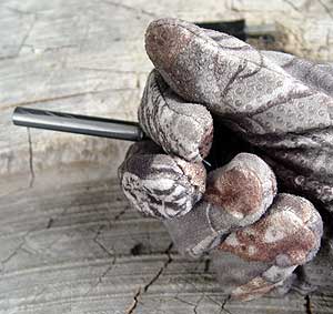 firesteel with gloves